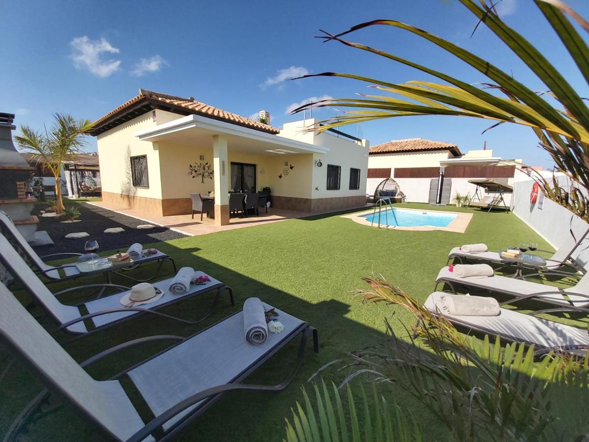 Villa Thais, Private Heated Pool, Ideal For Your Holidays In กาเลตาเดฟุสเต ภายนอก รูปภาพ