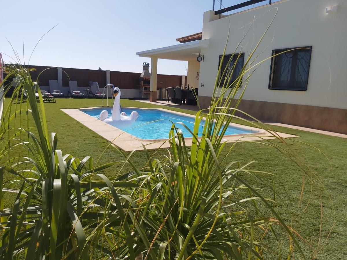 Villa Thais, Private Heated Pool, Ideal For Your Holidays In กาเลตาเดฟุสเต ภายนอก รูปภาพ